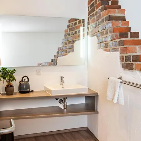 Luna Sleeping *